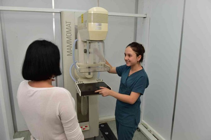 Kepez’in Mobil Kanser Tarama Tır’ı Korkuteli’nde