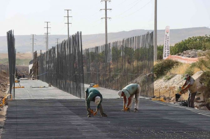 Azerbaycan Bulvarında Çalışmaları Devam Ediyor