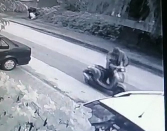Bursa’da Motosiklet Hırsızı Kamerada