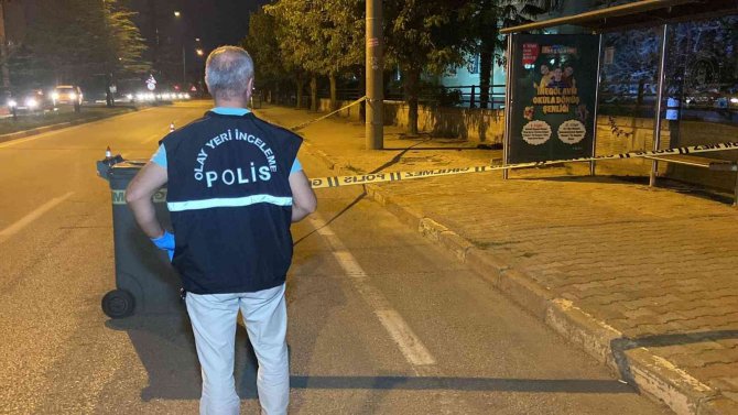 Eski Eşini Öldürdü Ardından Kendi Kafasına Sıktı