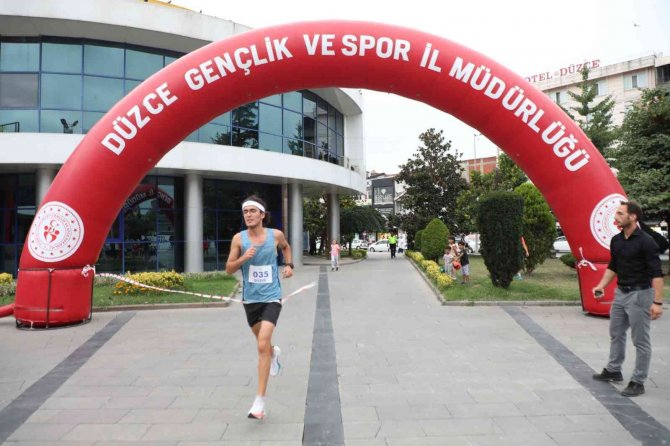 7’den 70’e Zafer Koşusuna Katıldılar