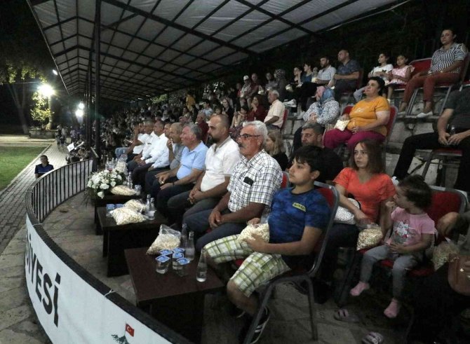 Açık Havada Sinema Keyfi