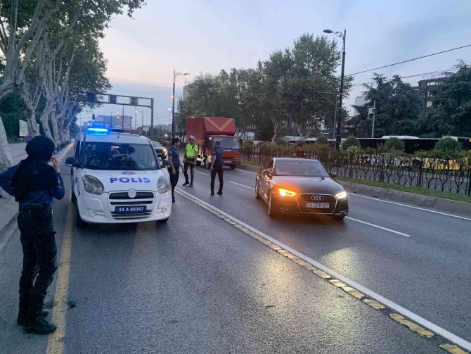 İ̇stanbul’da Helikopter Destekli ‘Yeditepe Huzur’ Uygulaması