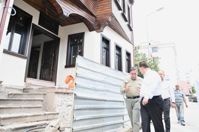 Karesi Belediyesinin Yatırımları İlçeye Değer Katıyor