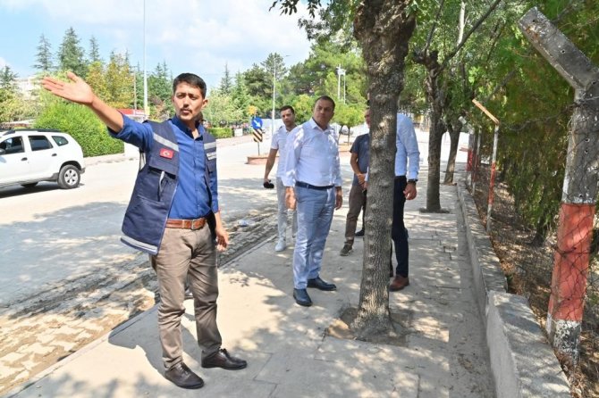 Demirci’deki Sel Felaketinin Yaraları Büyükşehir Tarafından Sarılıyor
