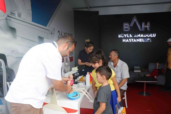 Teknofest’te Vatandaşlara Sağlık Taraması