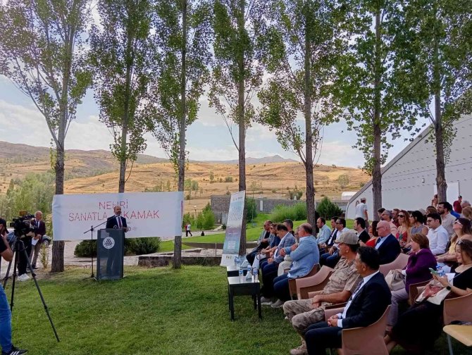 ’Sanatsal Dönüşüm’: Çoruh’taki Atıklar Çocukların Hayalleriyle Geri Dönüştürüldü