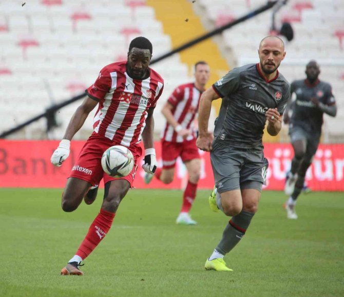 Sivasspor İle Fatih Karagümrük 7. Randevuda
