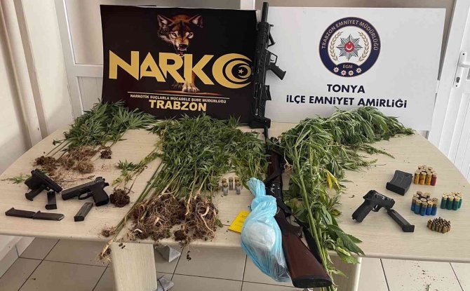 Trabzon’da 11 Farklı Adrese Eş Zamanlı Operasyon: 10 Gözaltı