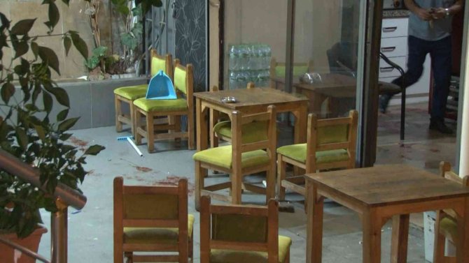 Avcılar’da Kıraathaneye Silahlı Saldırı: 1’ağır 3 Yaralı