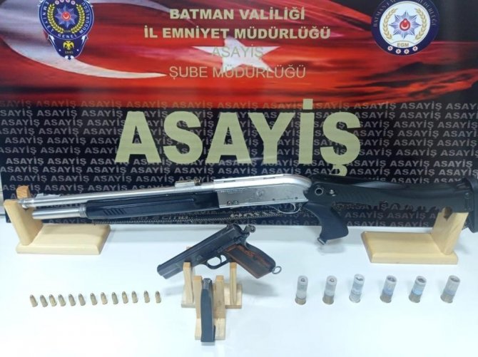 Batman’da Suçlulara Göz Açtırmayan Polis Ekipleri, 14 Günde 291 Olayı Aydınlatarak 321 Kişiyi Yakaladı