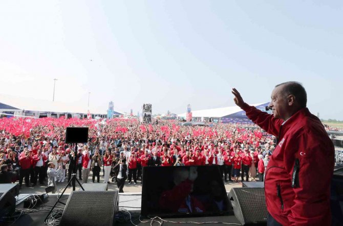 Cumhurbaşkanı Erdoğan’dan Kılıçdaroğlu’na Teknofest Göndermesi: “İ̇nşallah İlham Almıştır”