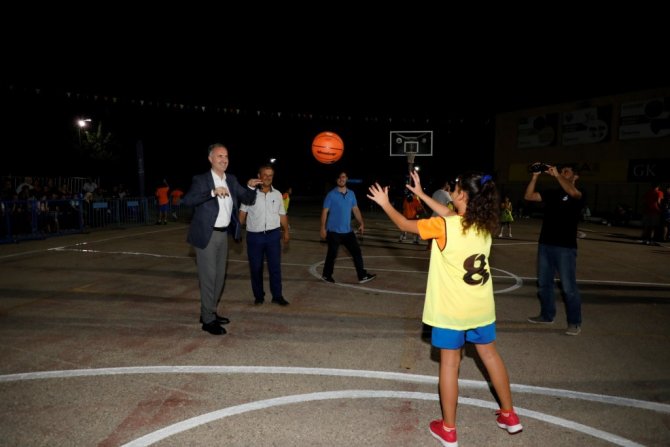 Sokak Basketbolu Heyecanı Başladı