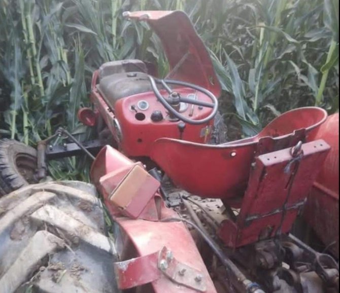 Tarım İşçilerini Taşıyan Traktör İle Kamyon Çarpıştı: 1 Ölü, 13 Yaralı