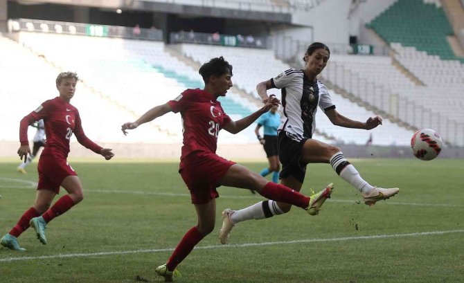 Kadınlar Dünya Kupası: Türkiye: 0 - Almanya: 3