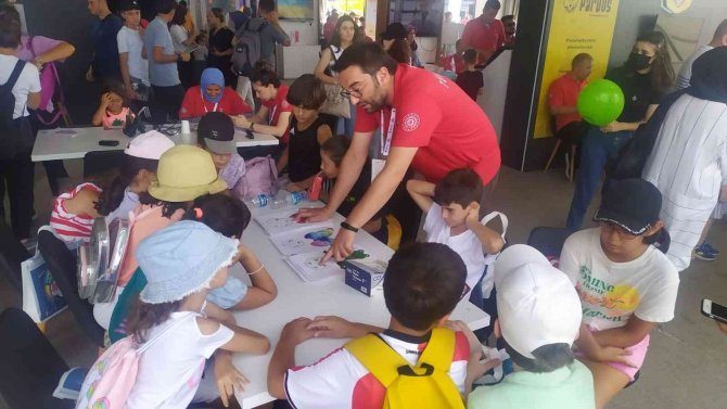 Kayseri Bilim Merkezi’ne Teknofest’te Yoğun İlgi