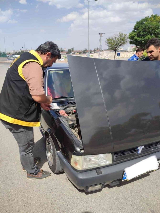 Kayseri Polisinden ’Oto Ve Motosiklet Hırsızlığı’ Denetimi