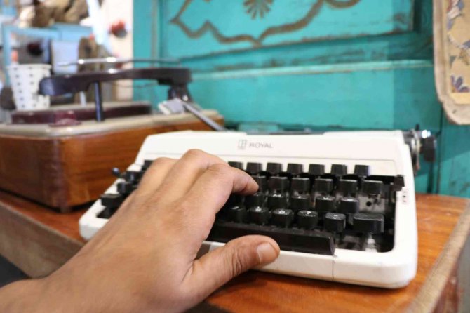 Pandemi Döneminde Eski Eşya Topladı, Şehrin İlk Antikacısı Oldu