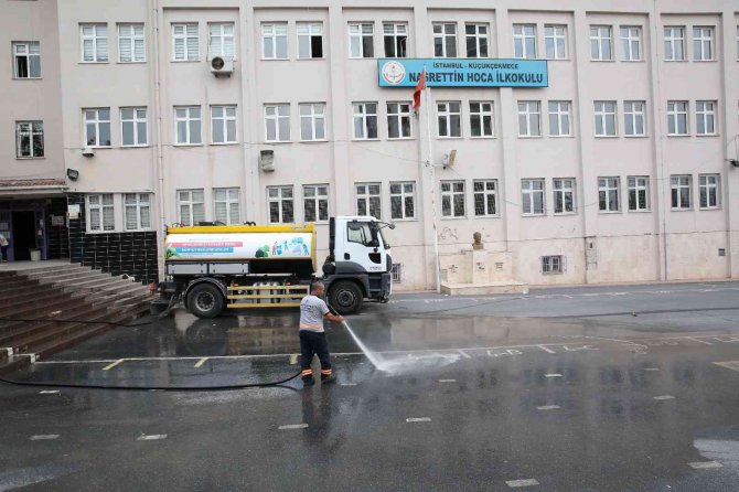 Küçükçekmece Belediyesi’nden Eğitime Destek