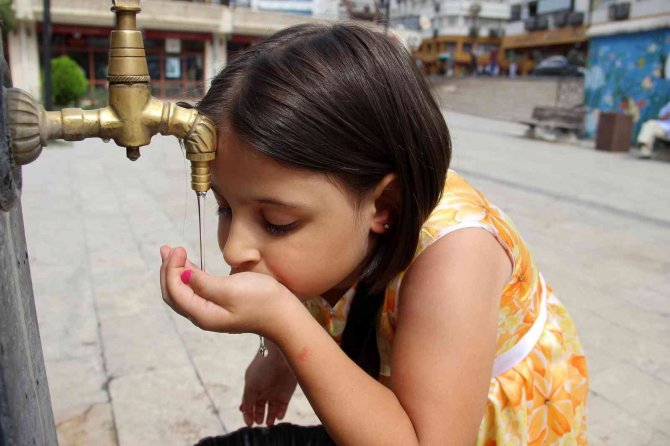 Sivas’ta Son Asrın En Sıcak 3 Eylül’ü Yaşandı