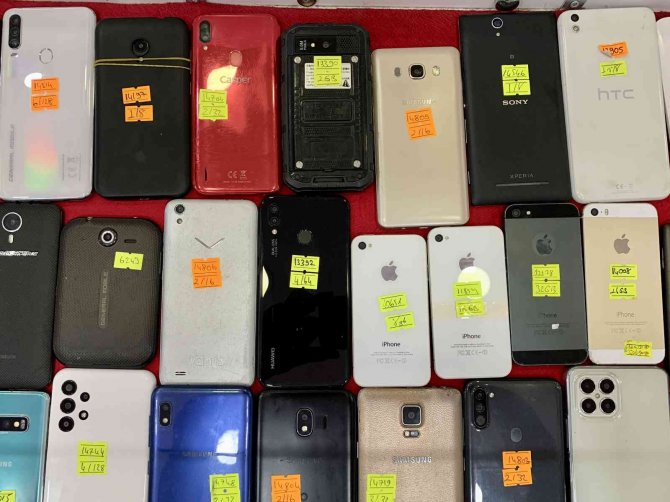 Sıfır Telefon Fiyatları İkinci Ele Yöneltti