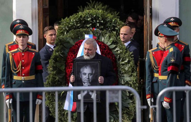 Sscb’nin Son Lideri Gorbaçov, Moskova’da Toprağa Verildi