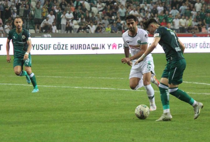 Spor Toto Süper Lig: Giresunspor: 0 - Konyaspor: 0 (İ̇lk Yarı)