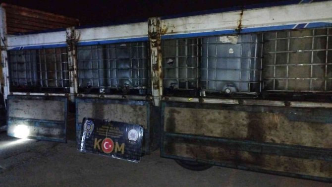 Adana’da 14 Bin Litre Kaçak Akaryakıt Ele Geçirildi