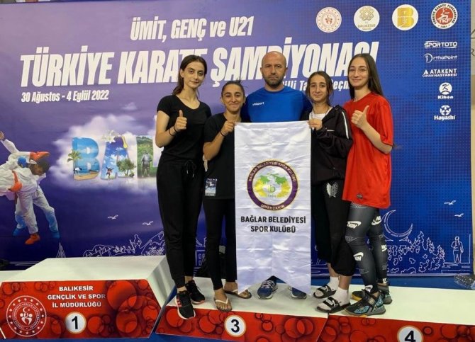 Diyarbakırlı Milli Karateci Dünya Kupası Seçmelerine Katılma Hakkı Kazandı