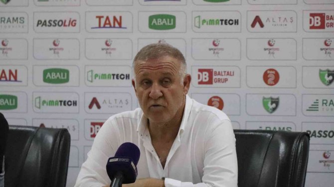 Mesut Bakkal: "Dengeli Giden Bir Maçı Kaybettik"