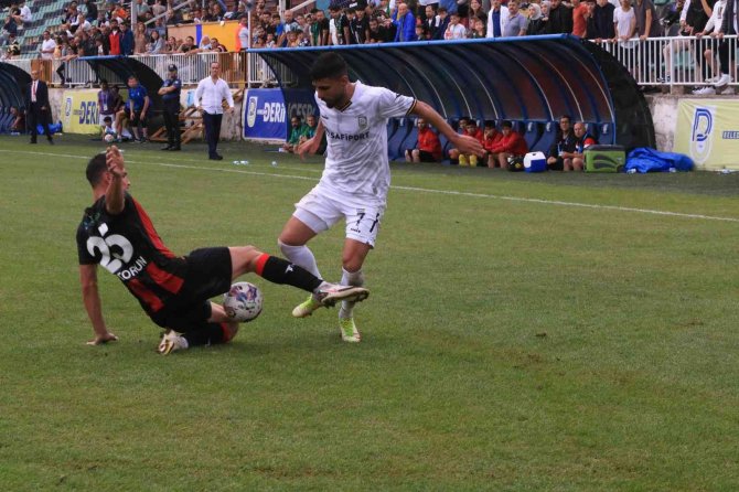 Tff 3. Lig: Belediye Derincespor: 3 - Eskişehirspor: 2