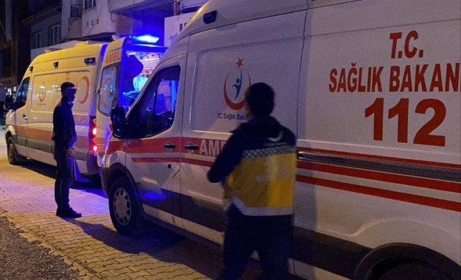 Denizli’de Bıçaklı Kavga; 1 Ölü, 1 Yaralı