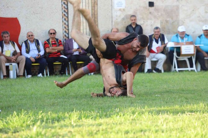 Hatay’da 11. Dünya Aba Güreşleri Başladı