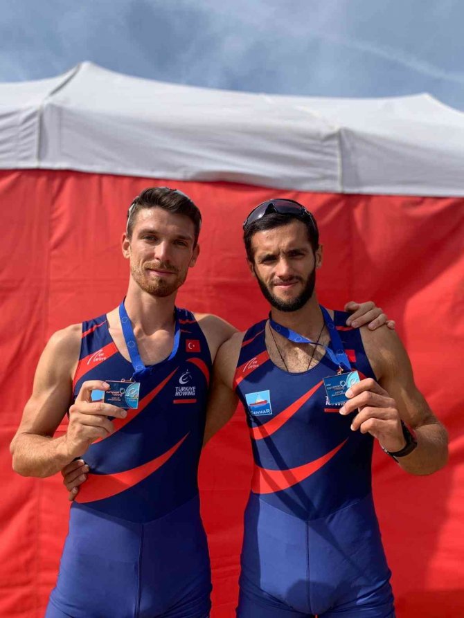 Kürek Milli Takımı’ndan 1 Altın, 1 Bronz