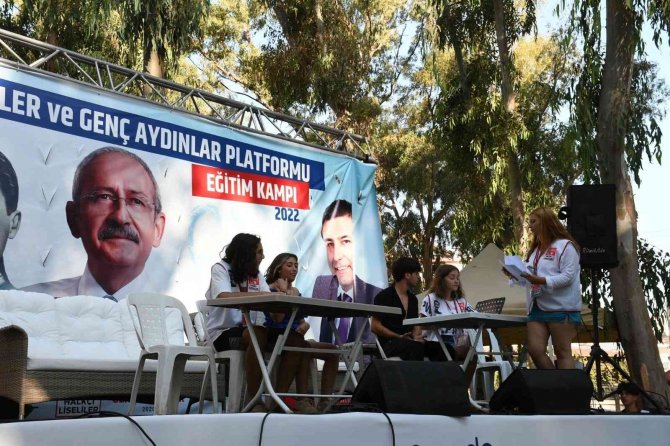 Başkan Günel, Gençler İle Bir Araya Geldi