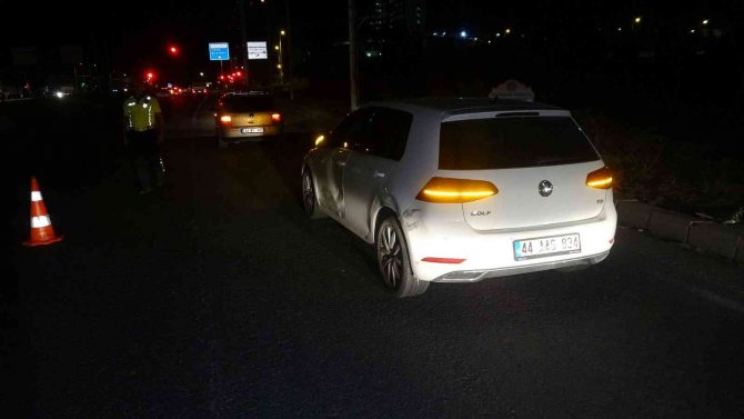 Otomobilin Çarptığı Yaşlı Adam Ağır Yaralandı