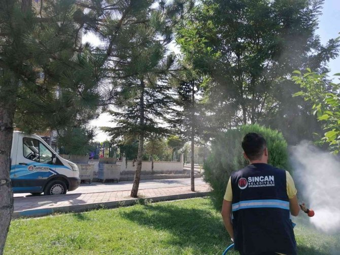 Sincan Belediyesi İlaçlama Ve Dezenfekte Çalışmalarına Devam Ediyor