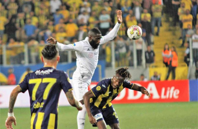 Spor Toto Süper Lig: Mke Ankaragücü: 0 - Beşiktaş: 0 (Maç Devam Ediyor)