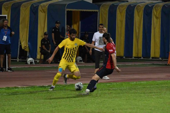 Tff 2. Lig: Tarsus İ̇dman Yurdu: 1 - Düzcespor: 1