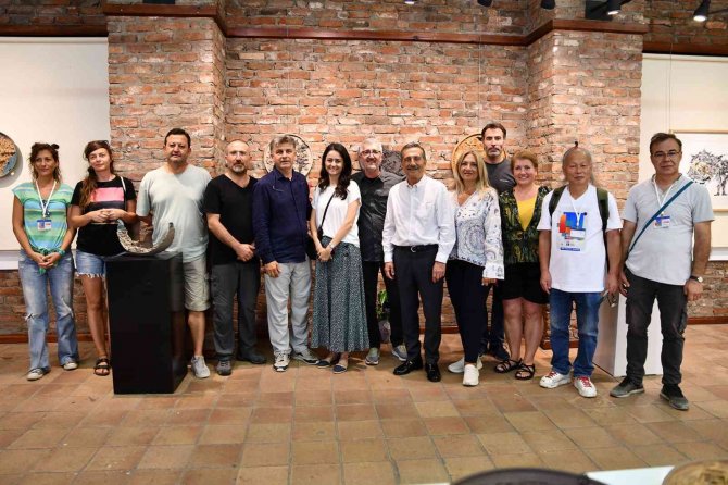 Veysel Özel Sergisi Açıldı