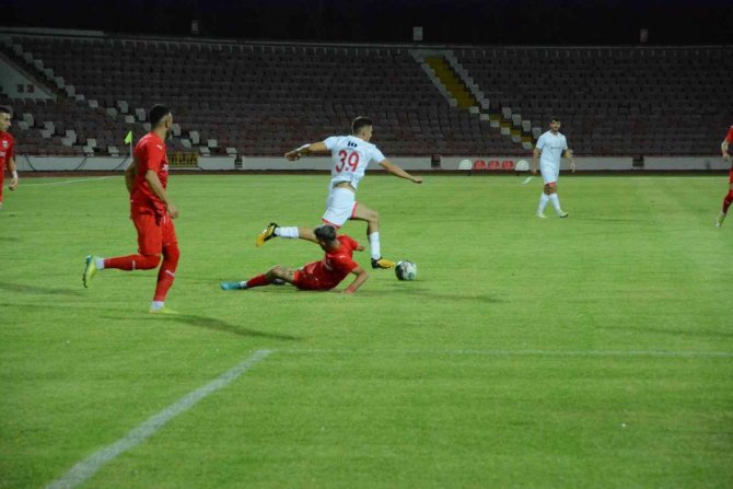 Tff 2. Lig: Balıkesirspor: 4 - Diyarbekirspor: 2
