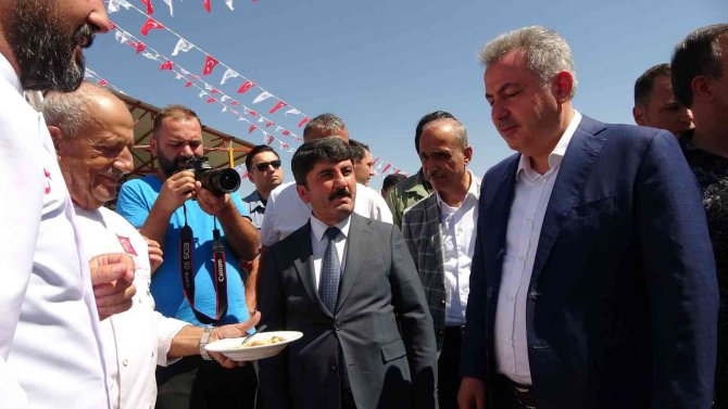 Fasulye Festivali’nde Kazanlar Kaynadı