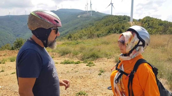 Yamaç Paraşütü Tutkunlarının Yeni Adresi Esenköy Oldu