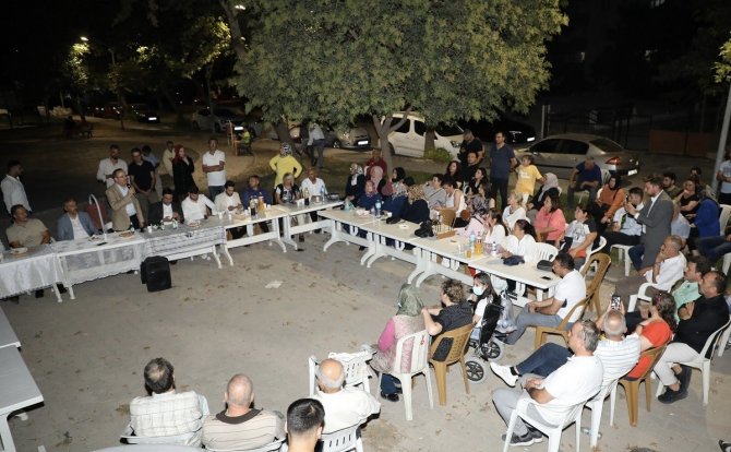 Ak Parti İ̇zmir’de, ‘Mahalle Buluşmaları’ Sıcak Karşılandı