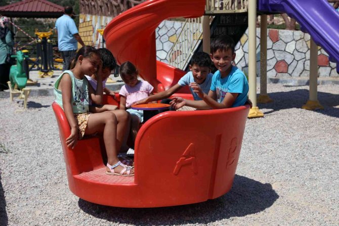 Başkan Yücel’e İ̇bradı Ve Gündoğmuş’ta Sevgi Seli