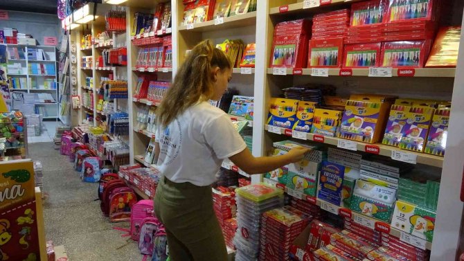 Velilere Yeni Eğitim-öğretim Yılı Öncesinde ’Merdiven Altı Kırtasiye’ Uyarısı