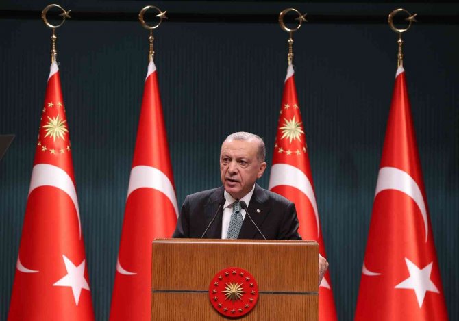 Cumhurbaşkanı Erdoğan: "Vatandaşlarımızın Bir Kısmının İcra Takibine Uğramasına Yol Açan 2 Bin Lira Ve Altındaki Borçlarını Tasfiye Ediyoruz"