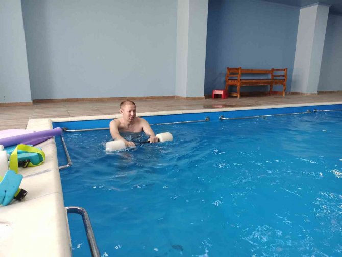 Covid-19 Sonrası Felç Geçiren Kazak Hasta Şifayı Türkiye’de Buldu