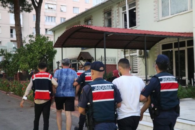 Yunanistan’a Kaçmaya Çalışan 3 Fetö Şüphelisinde 2’sı Tutuklandı