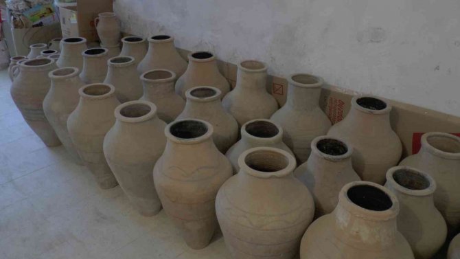 60 Yıldır Biriktirdiği Antika Eşyaları Devlete Bağışlamak İstiyor